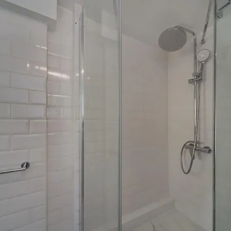 Classy Bourgeois - Chic 2 Bedroom In Le Marais Appartement Paris