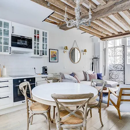Classy Bourgeois - Chic 2 Bedroom In Le Marais * פריז